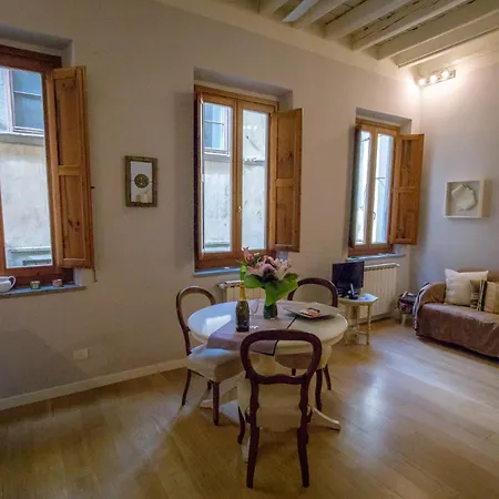 Apartament Acacia - Peonia